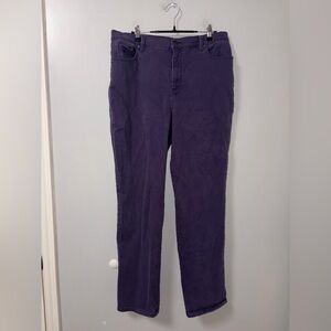 Gloria Vanderbilt Purple Amanda Jeans size 16 Women’s Basic Casual Solid